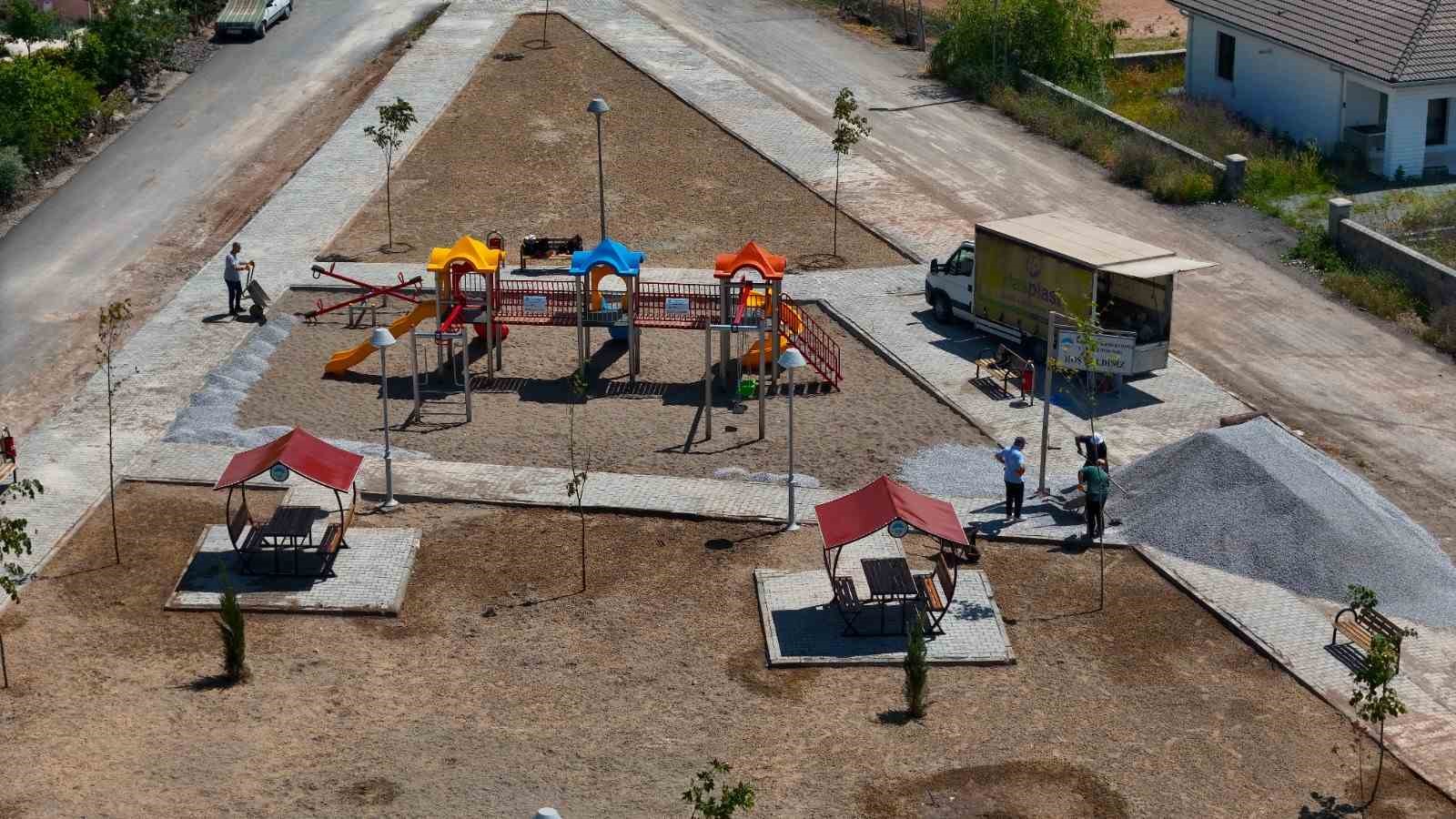 &Ccedil;evril mahallesi yeni parkına kavuşuyor