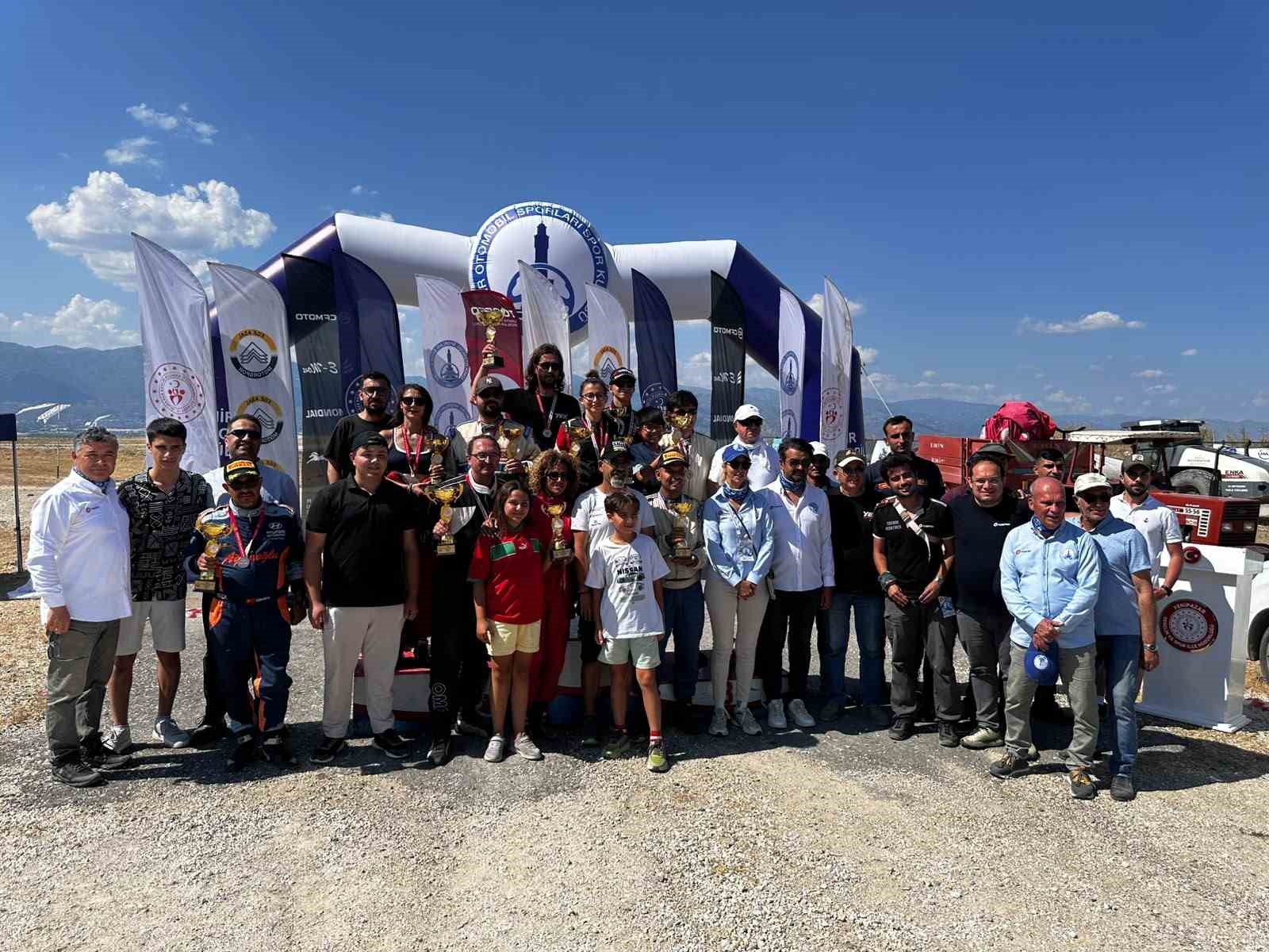 Yenipazar&rsquo;da &ccedil;ifte otokros heyecanı yaşandı