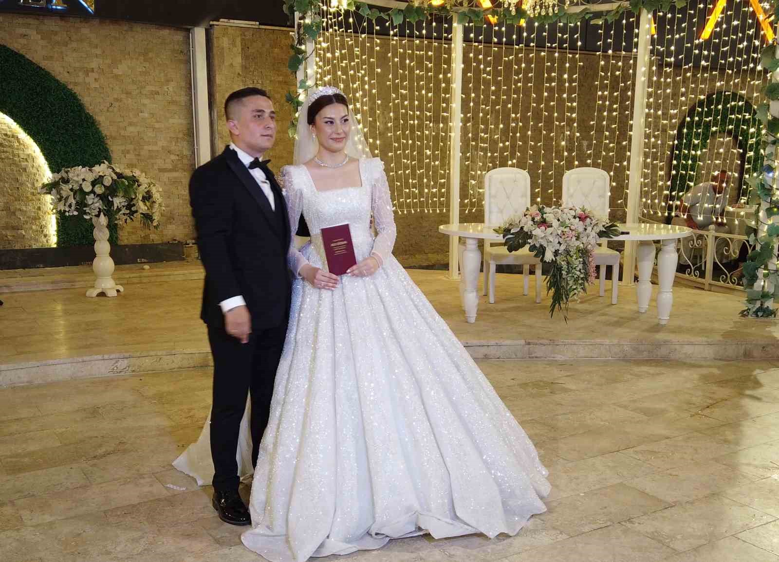 Adliye koridorlarında başlayan aşk mutlu bir yuvaya d&ouml;n&uuml;şt&uuml;