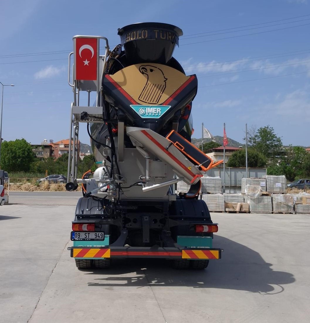 Aydınlı işadamından Solo T&uuml;rk&rsquo;e beton mikserli teşekk&uuml;r