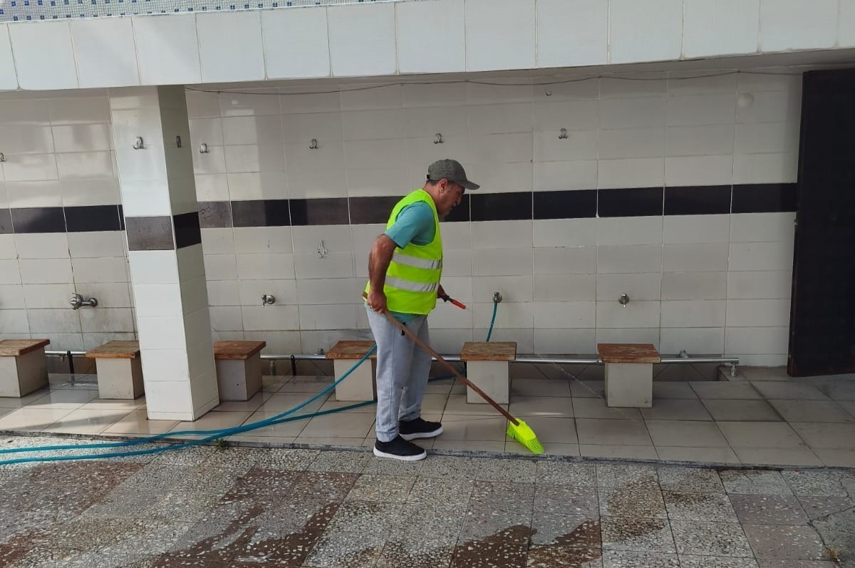 İlkadım&rsquo;ın ibadethanelerinde hijyen i&ccedil;in yoğun mesai