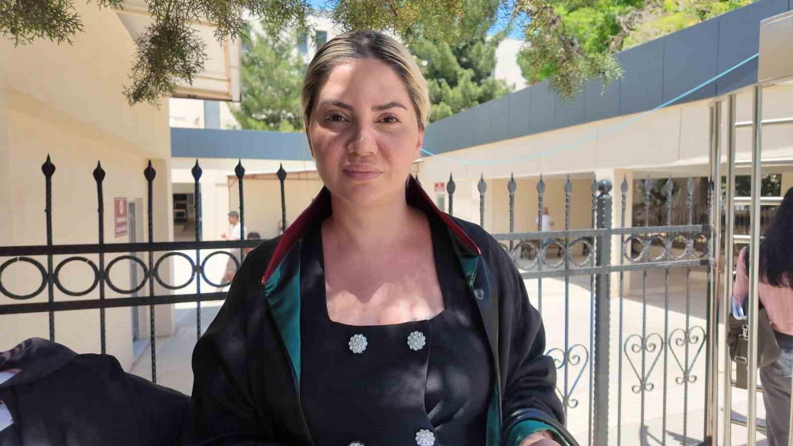 Mardin&rsquo;de gelininin otomobille &ccedil;arptığı Neriman &Ccedil;ekin davasında tutuklama talebine ret