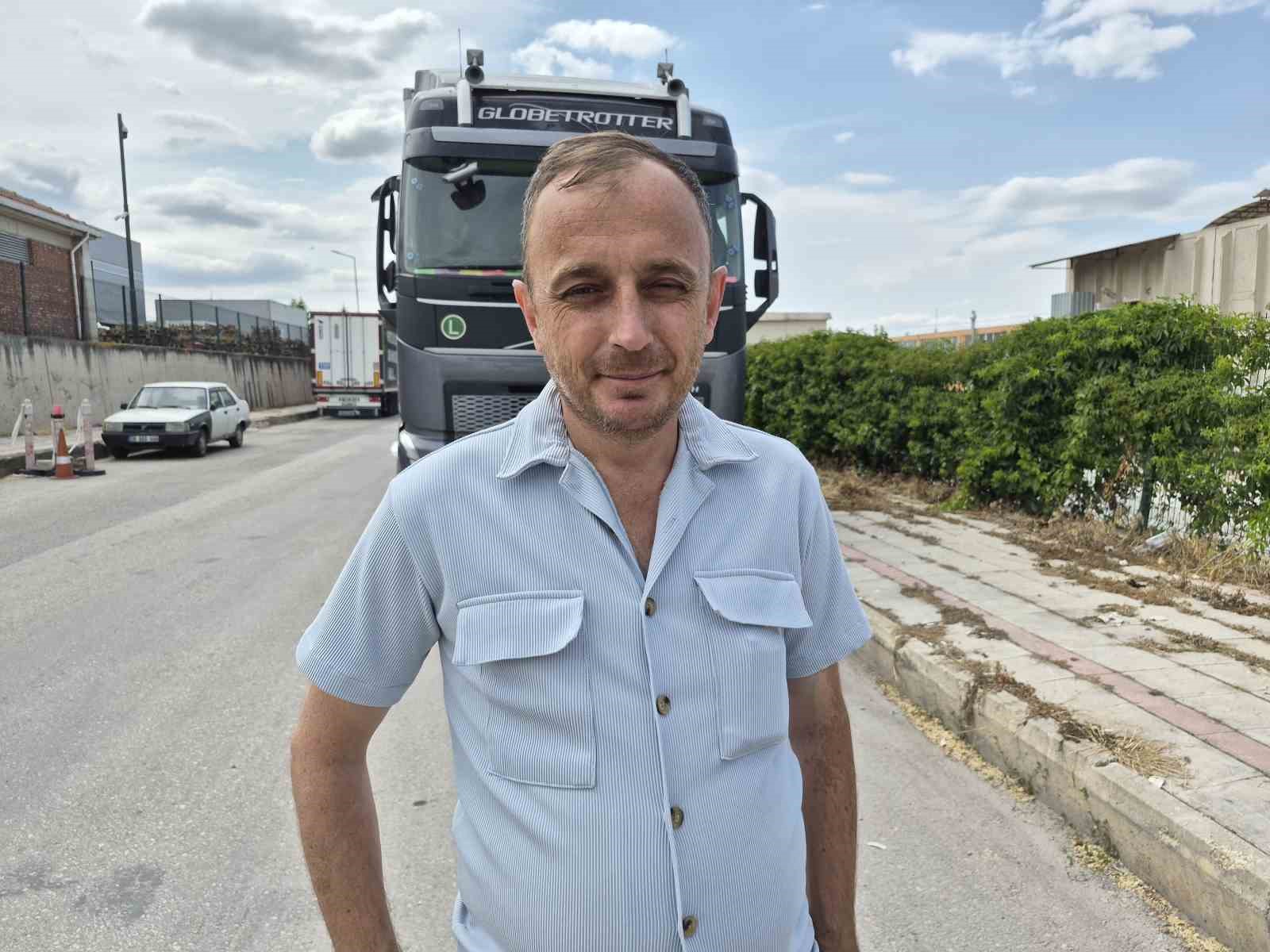 Gen&ccedil; tır ş&ouml;f&ouml;r&uuml;n&uuml;n meslek aşkı