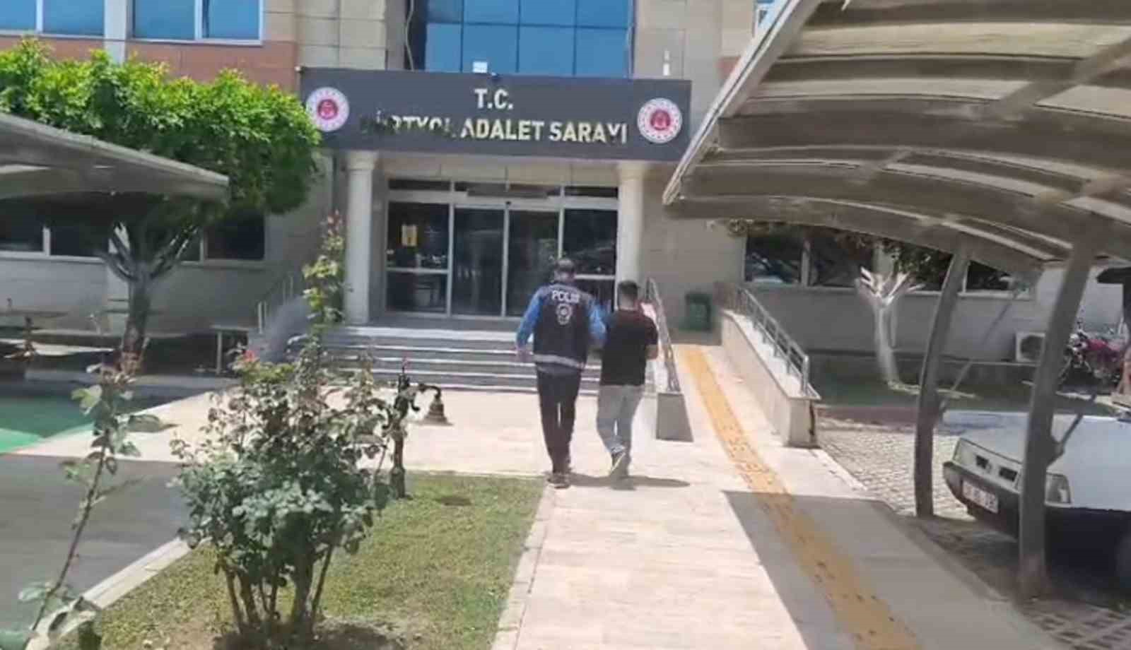D&ouml;rtyol&rsquo;da hapis cezaları bulunan 2 kişi yakalandı