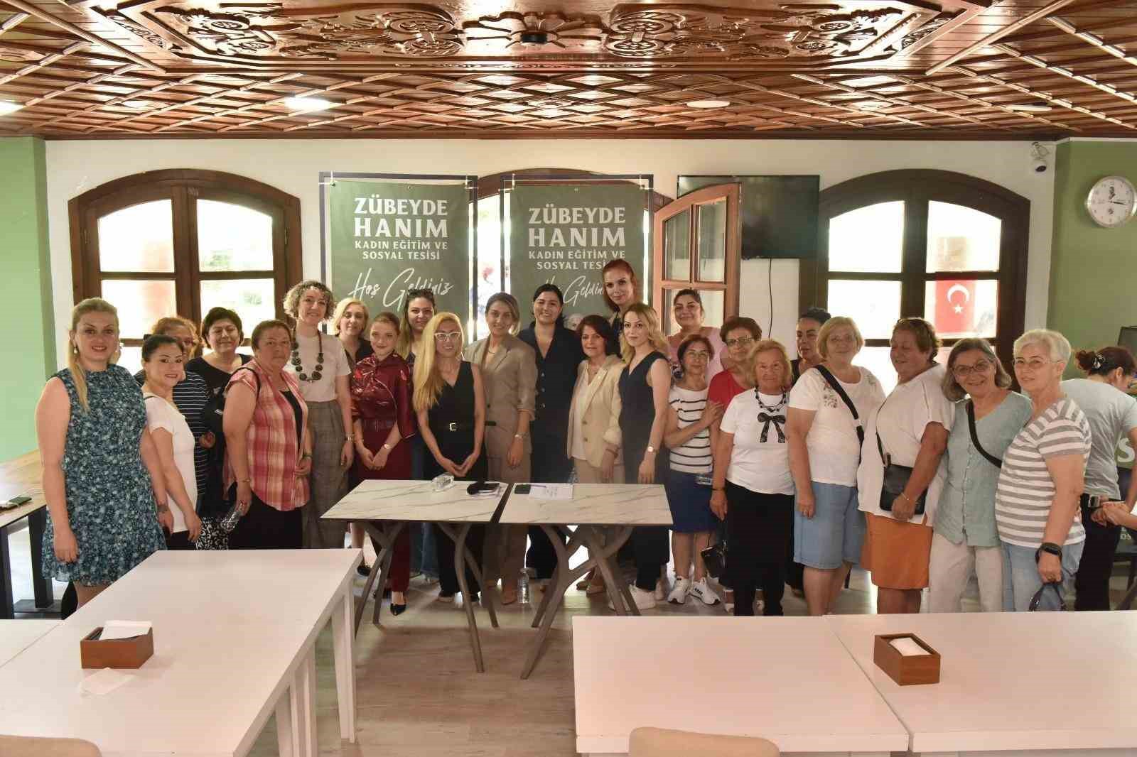 Kepez&rsquo;den kadınlara g&uuml;&ccedil; veren "Farkındalık At&ouml;lyesi"
