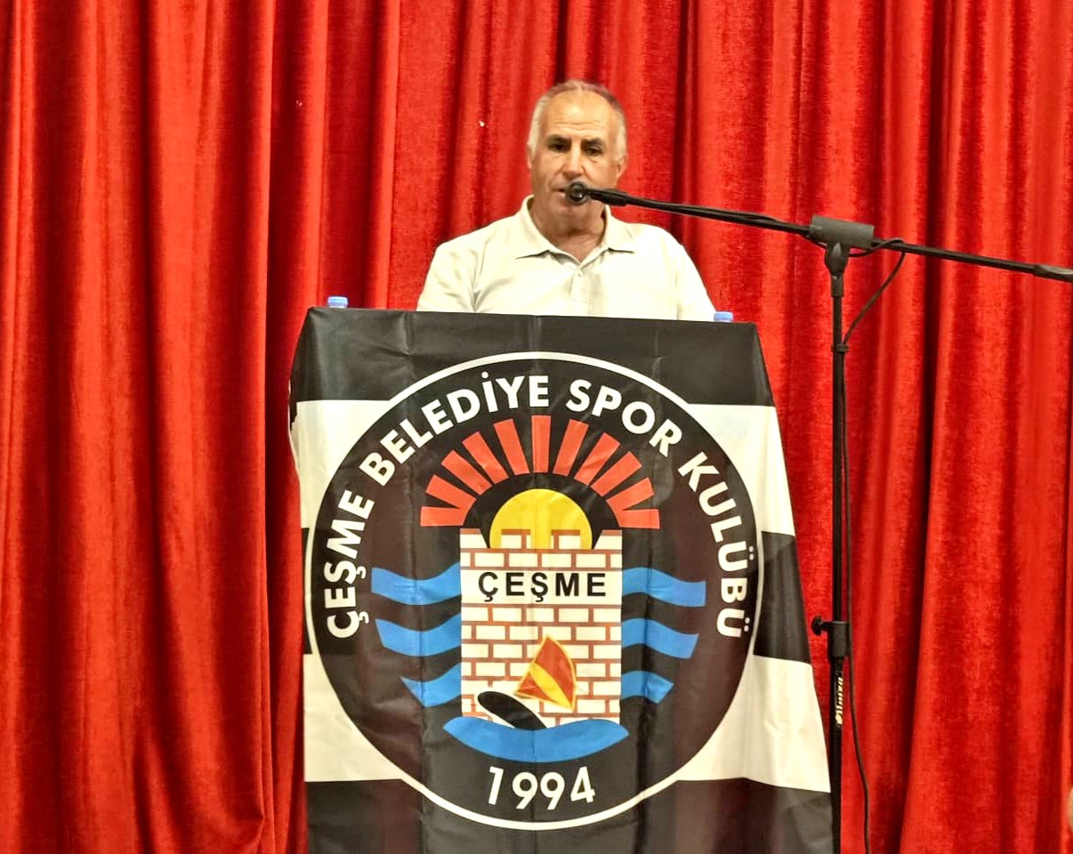 &Ccedil;eşme Belediyespor&rsquo;da Mehmet Sarısa&ccedil; yeniden başkan se&ccedil;ildi