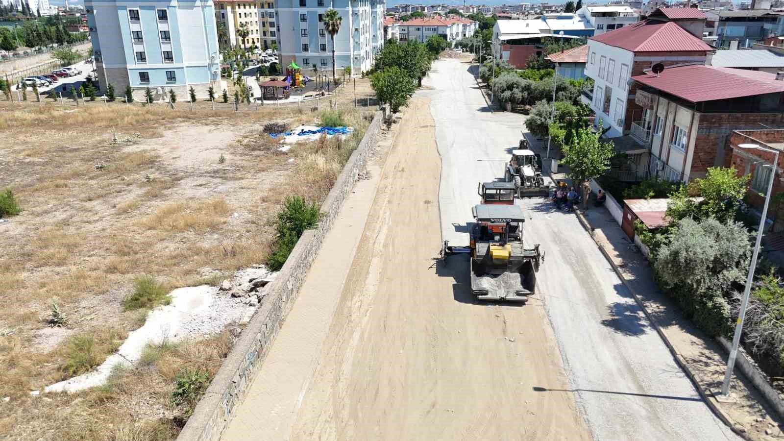 Başkan Tetik 41 noktadaki yol &ccedil;alışmalarını yerinde inceledi