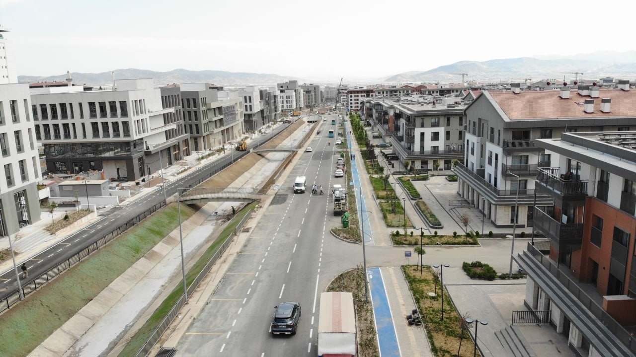 Kahramanmaraş&rsquo;ta Derepazarı&rsquo;ndan Azerbaycan Mahallesi&rsquo;ne uzanan değişim