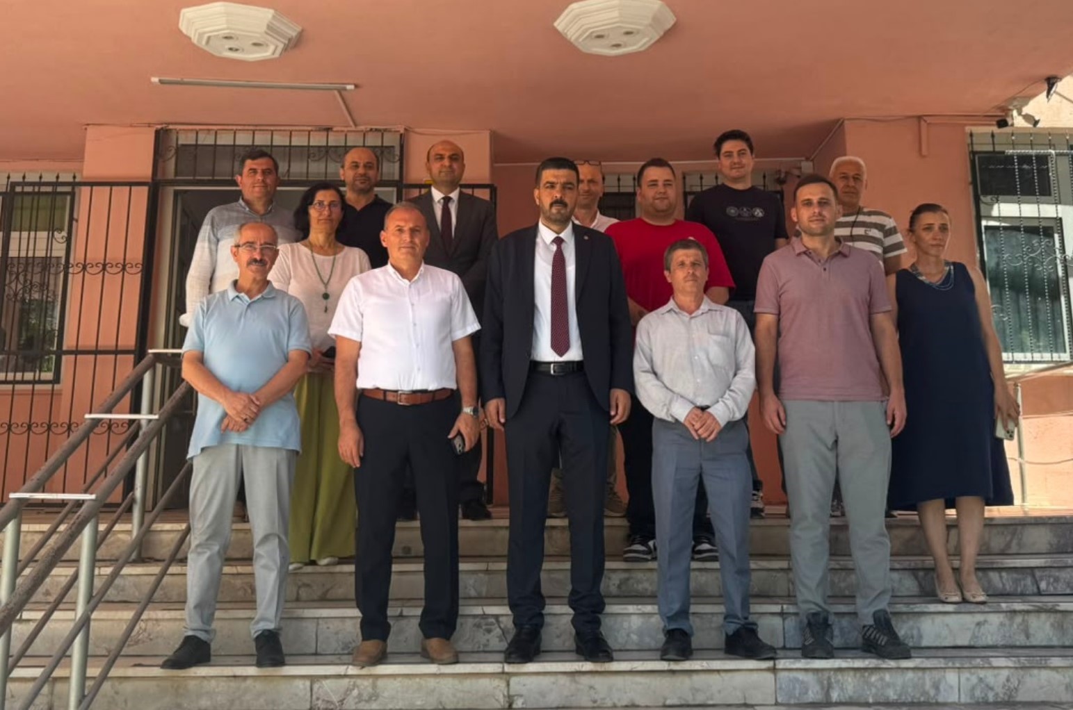 Yunusemre İl&ccedil;e Milli Eğitim M&uuml;d&uuml;rl&uuml;ğ&uuml;nde yeni d&ouml;nem başladı