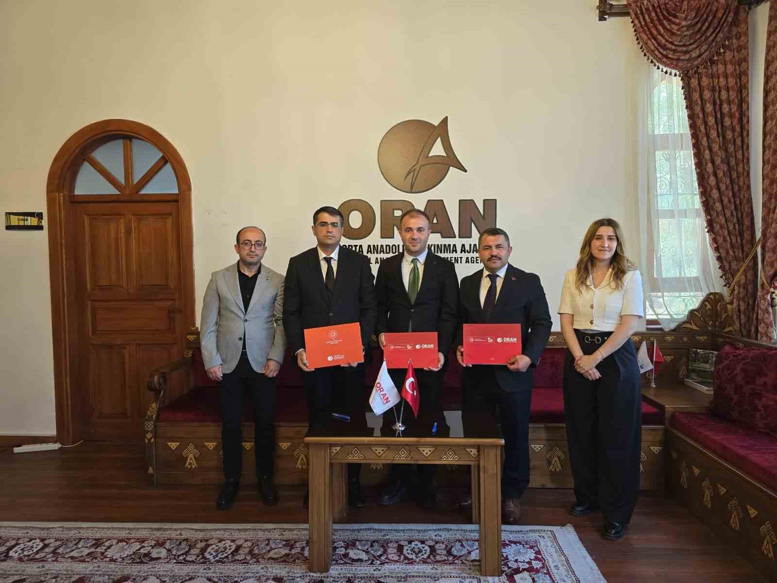 Akdağmadeni&rsquo;ne Organize Sanayi B&ouml;lgesi kurulması i&ccedil;in b&uuml;y&uuml;k adım