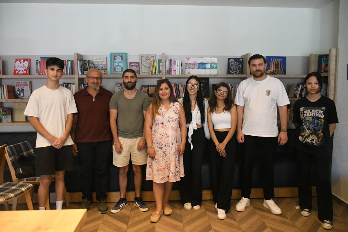 &Uuml;niversite adaylarına sınav kaygısıyla m&uuml;cadele desteği