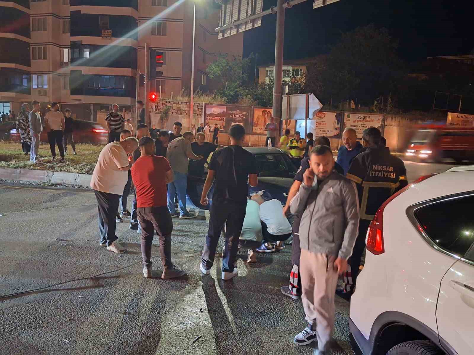 Tokat&rsquo;ta zincirleme trafik kazası: 5 yaralı