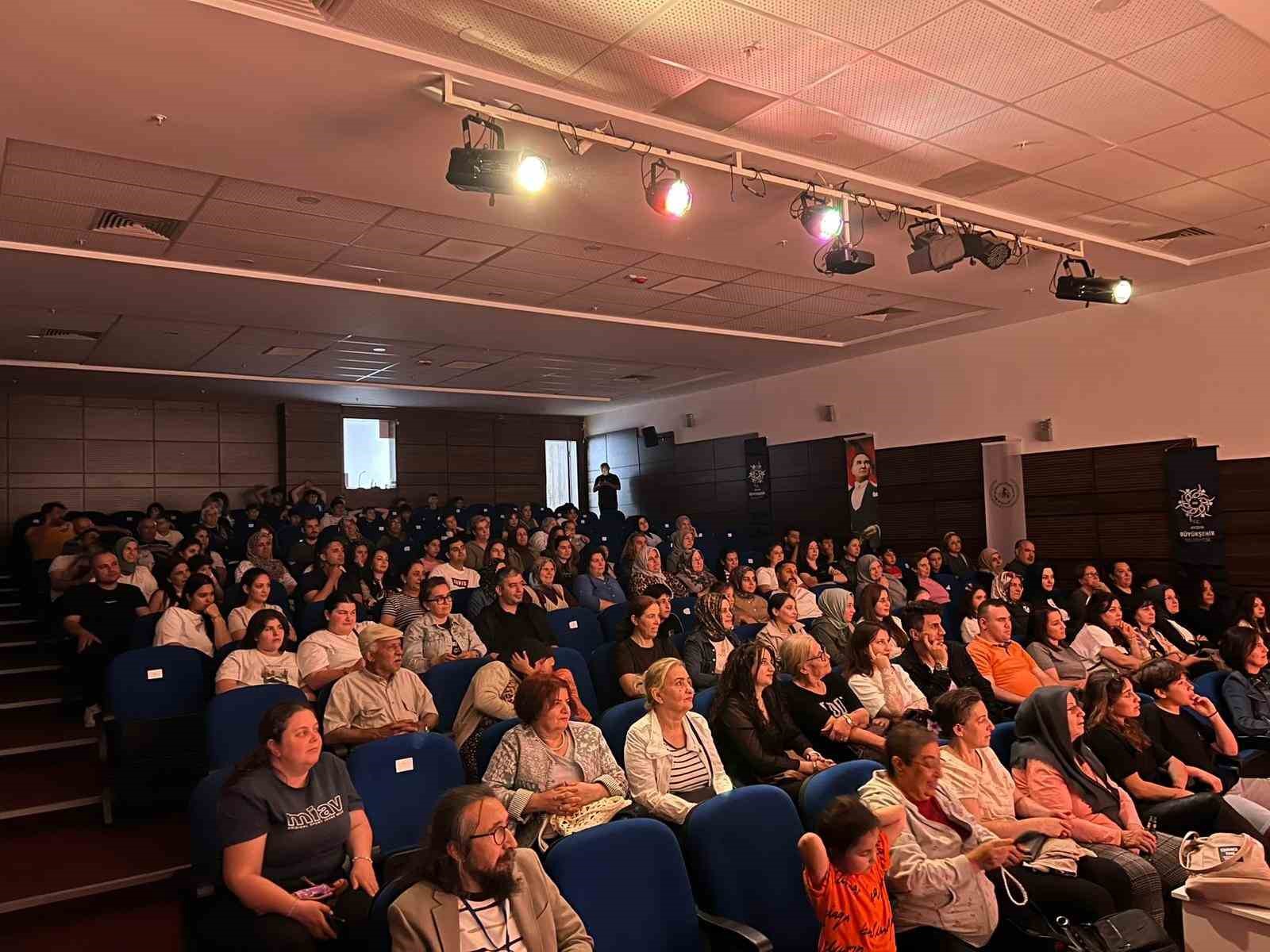 Aydın&rsquo;da k&uuml;lt&uuml;r sanat etkinlikleri s&uuml;r&uuml;yor