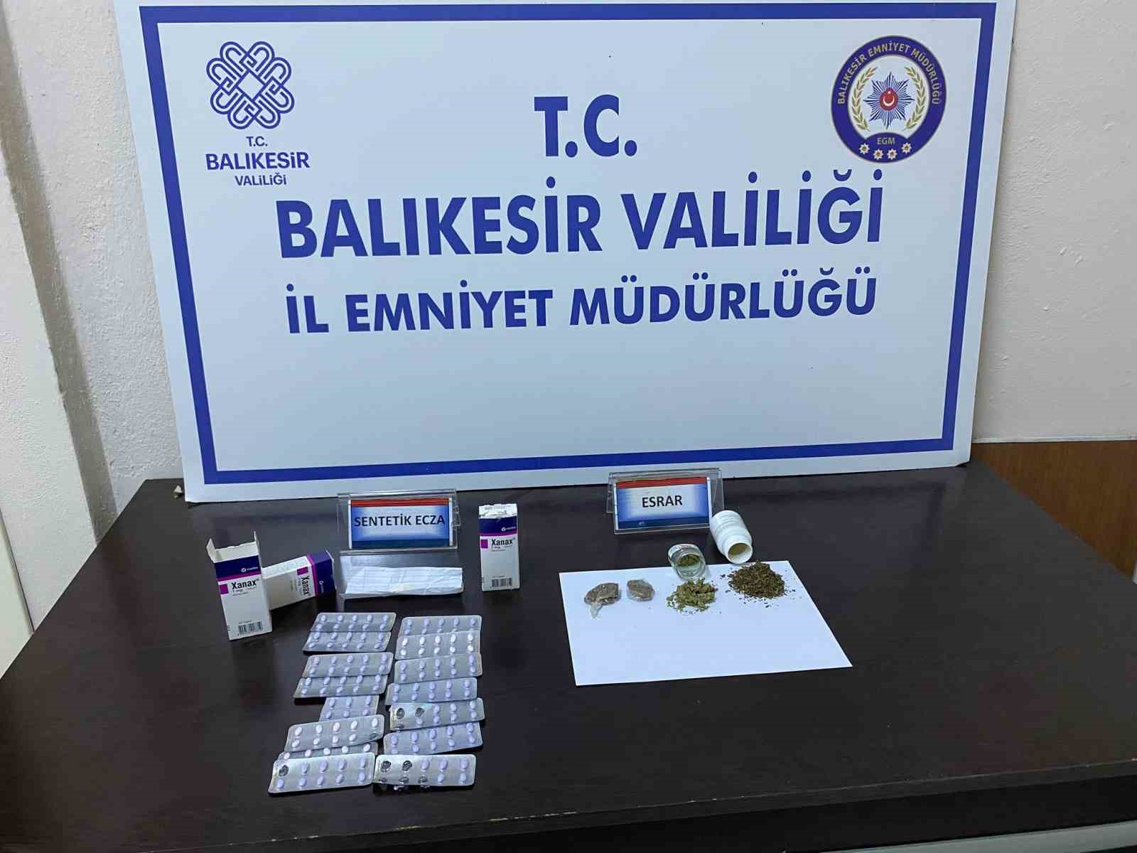 Erdek&rsquo;te uyuşturucu ve silah operasyonu
