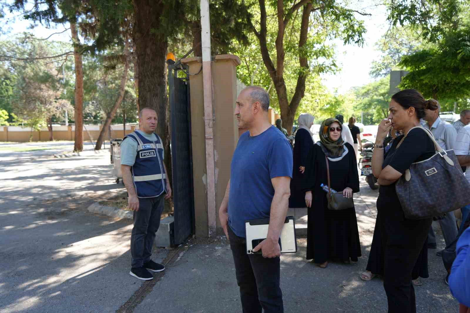 Gaziantep&rsquo;te YKS heyecanı devam ediyor