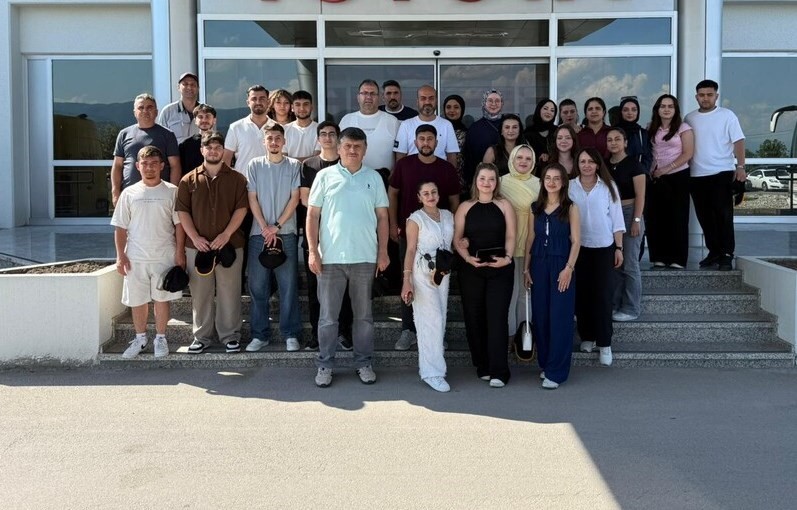 Hisarcık MYO İş Sağlığı ve G&uuml;venliği &ouml;ğrencilerinden Sakarya&rsquo;ya teknik ve k&uuml;lt&uuml;rel gezi