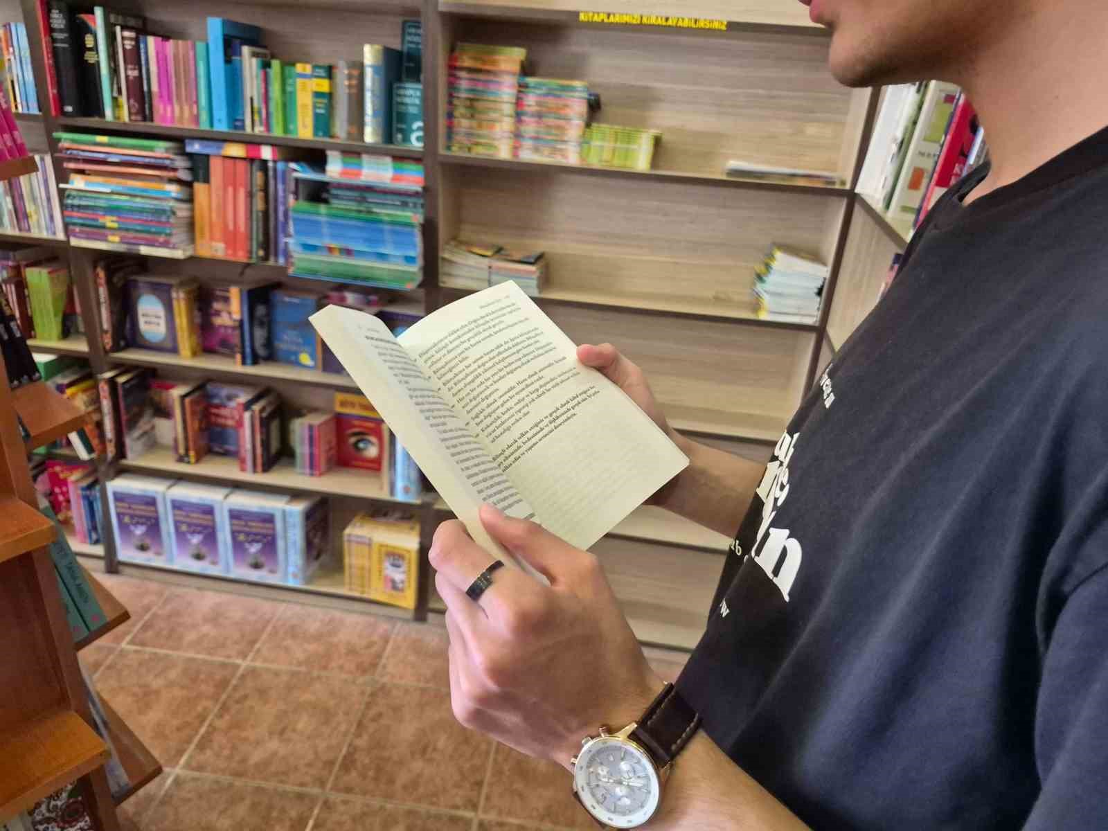 Teknoloji bağımlılığı insanları kişisel gelişim kitaplarına y&ouml;neltiyor