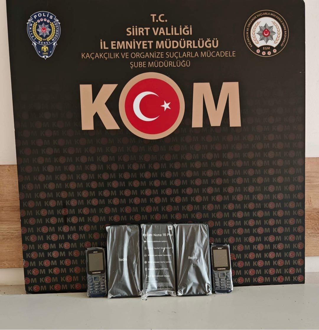 Siirt&rsquo;te aranan 33 şahıs yakalandı, &ccedil;ok sayıda su&ccedil; unsuru ele ge&ccedil;irildi