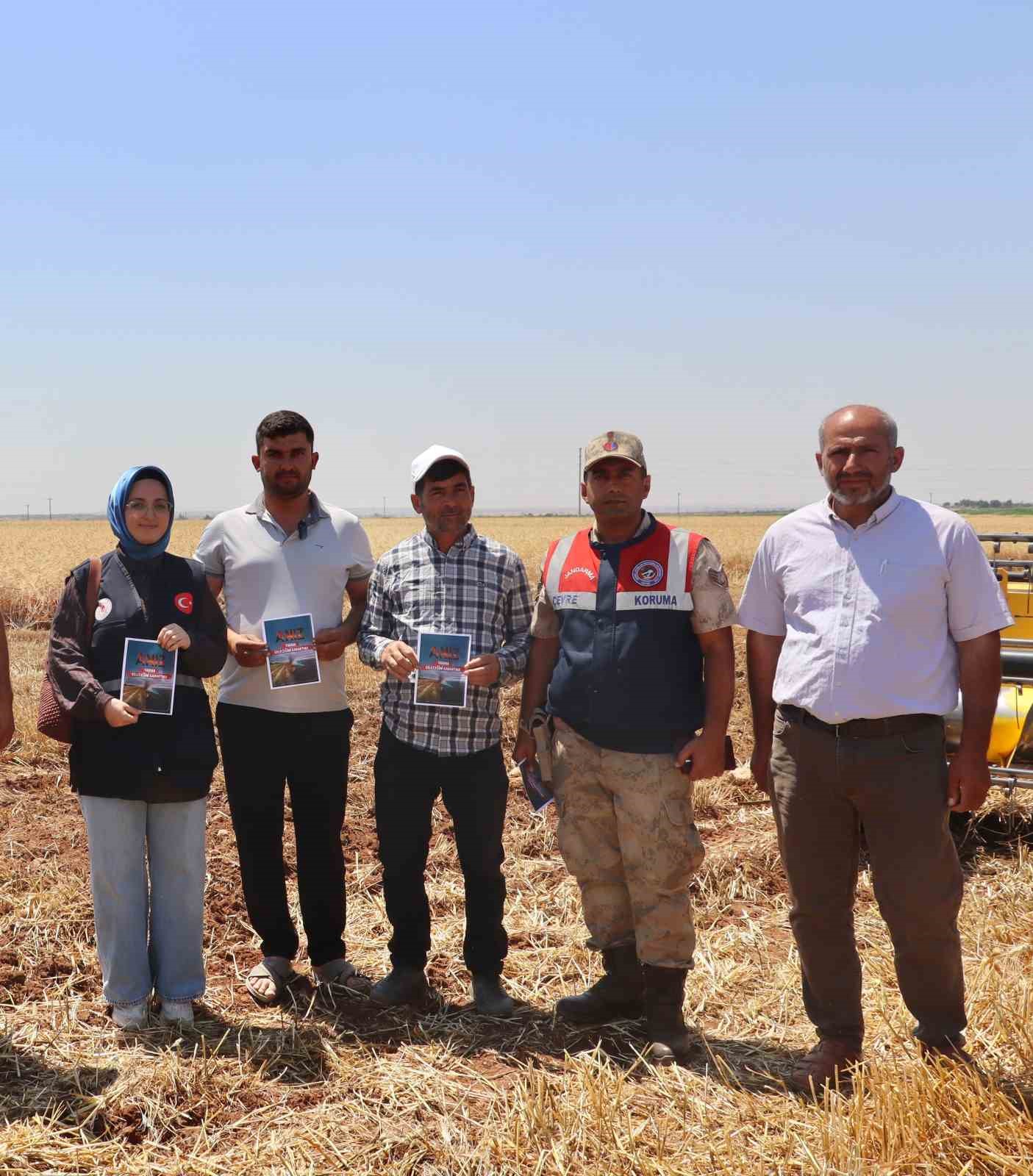 Kilis&rsquo;te &ccedil;ift&ccedil;ilere anız ve &uuml;r&uuml;n yangınlarına karşı bilgilendirme
