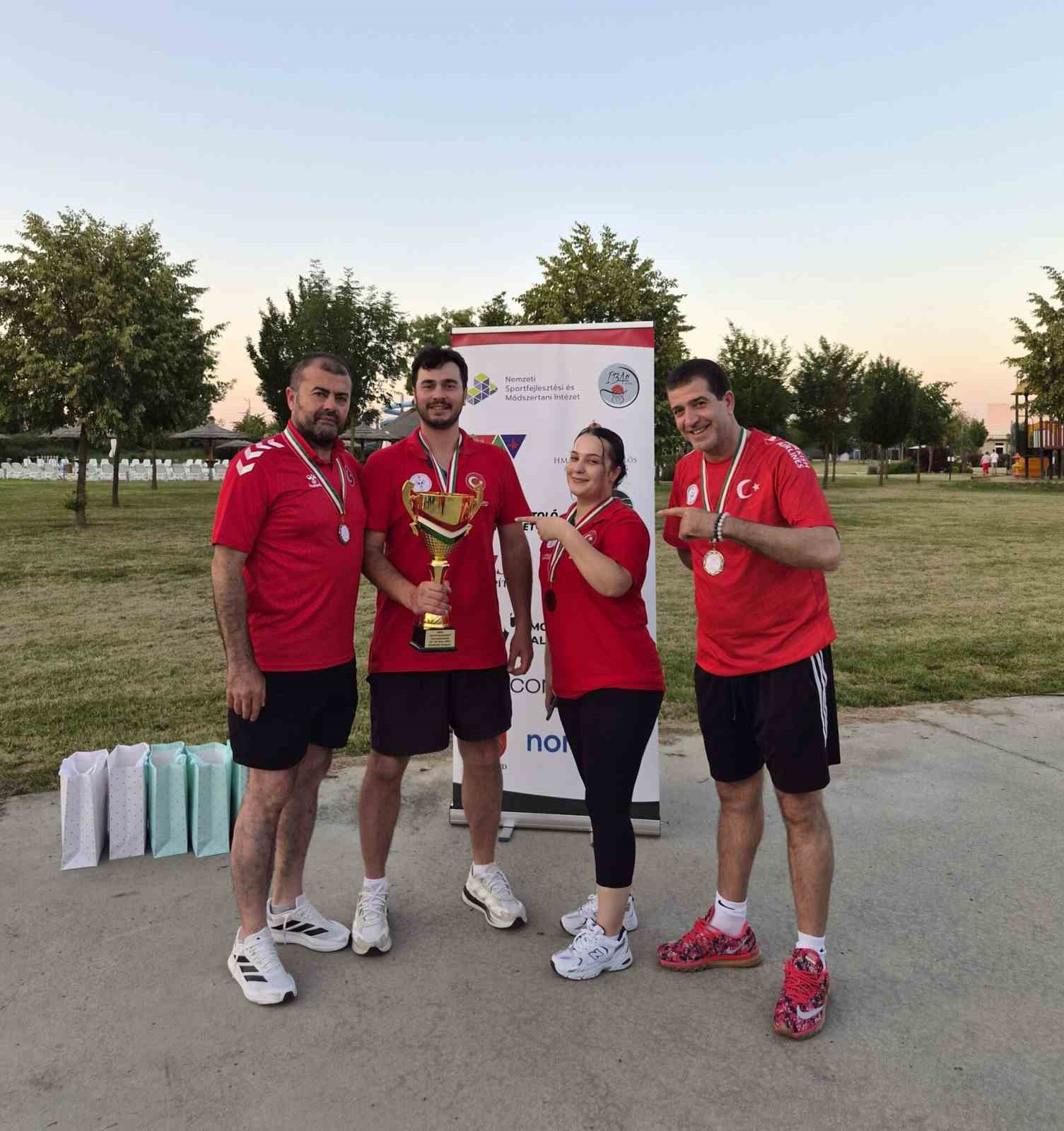 Down Sendromlu Basketbol Milli Takımı, d&uuml;nya ikincisi oldu