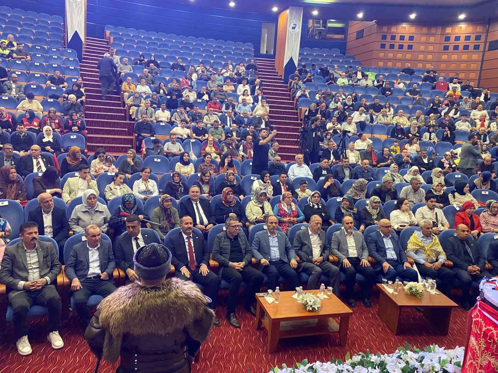 33 yıl &ouml;nce katledilen 33 Mehmet&ccedil;ik dualarla anıldı
