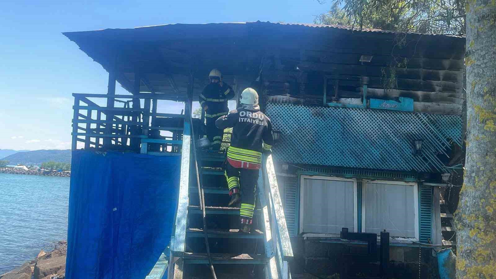 Ordu&rsquo;da kafe eklentisinde yangın