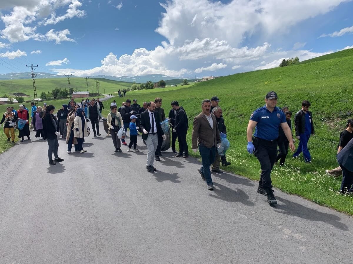 Hanak&rsquo;ta &ccedil;&ouml;p toplama seferberliği