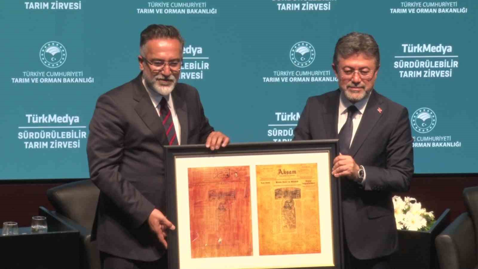 Bakan Yumaklı: " Bu yıl &uuml;retim rekoru gelebilir"