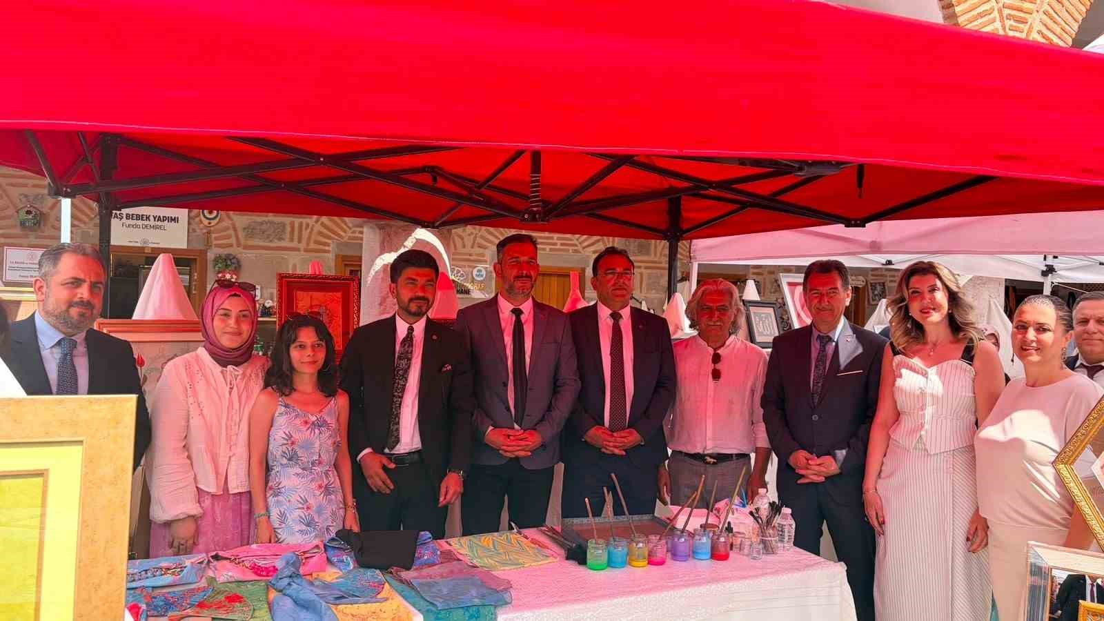 El emeği &uuml;r&uuml;nler b&uuml;y&uuml;k beğeni topladı