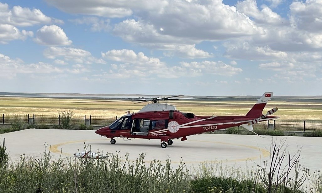 Kalp krizi ge&ccedil;iren hasta ambulans helikopter ile Konya&rsquo;ya sevk edildi