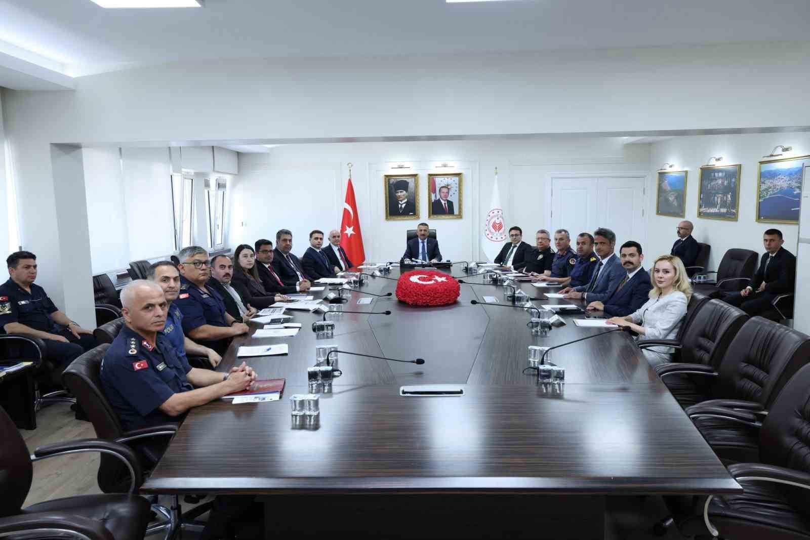 Zonguldak&rsquo;ta geniş katılımlı Asayiş ve G&uuml;venlik Toplantısı yapıldı