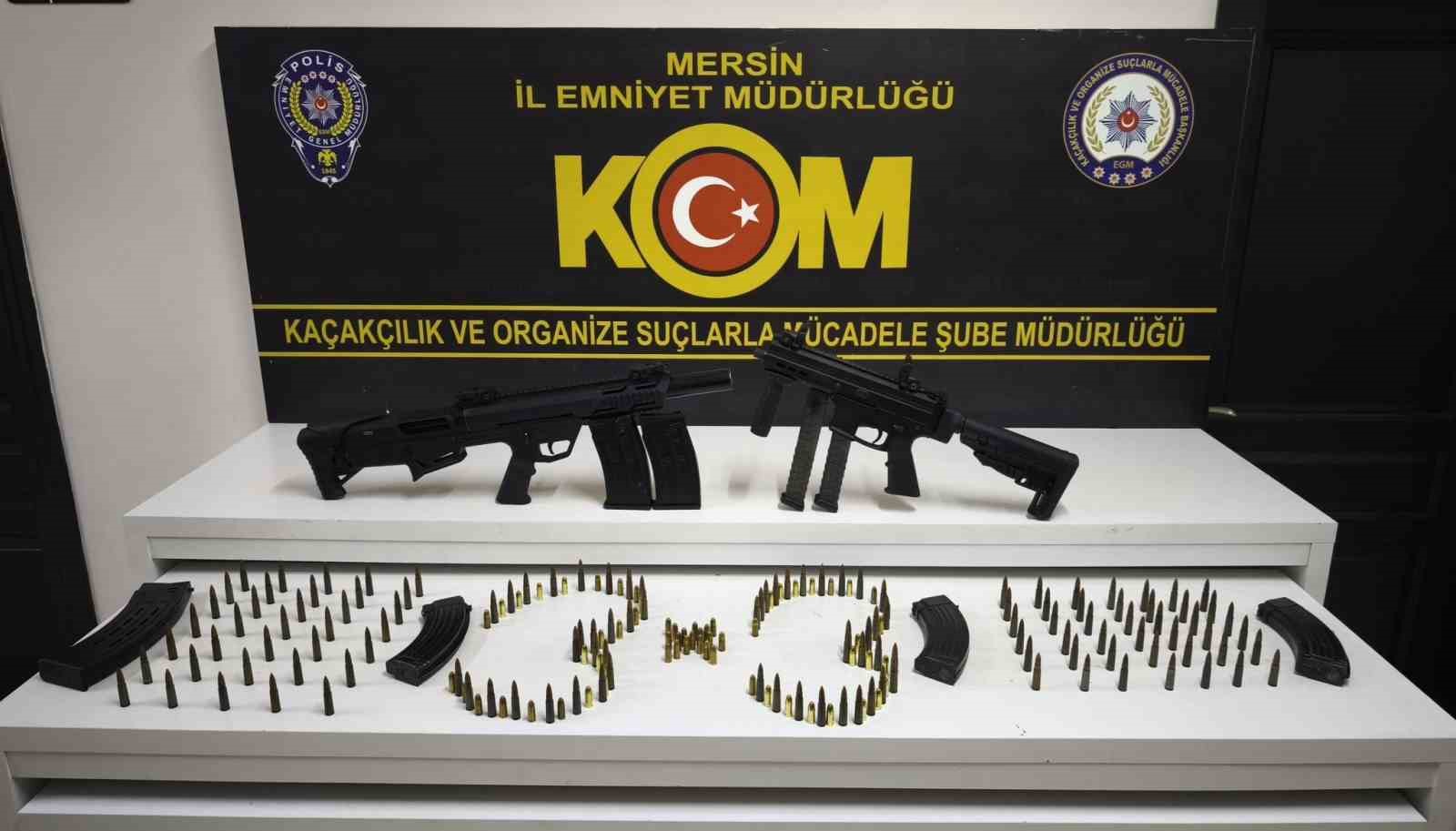 Mersin&rsquo;de su&ccedil; &ouml;rg&uuml;t&uuml;ne y&ouml;nelik operasyonda 16 tutuklama