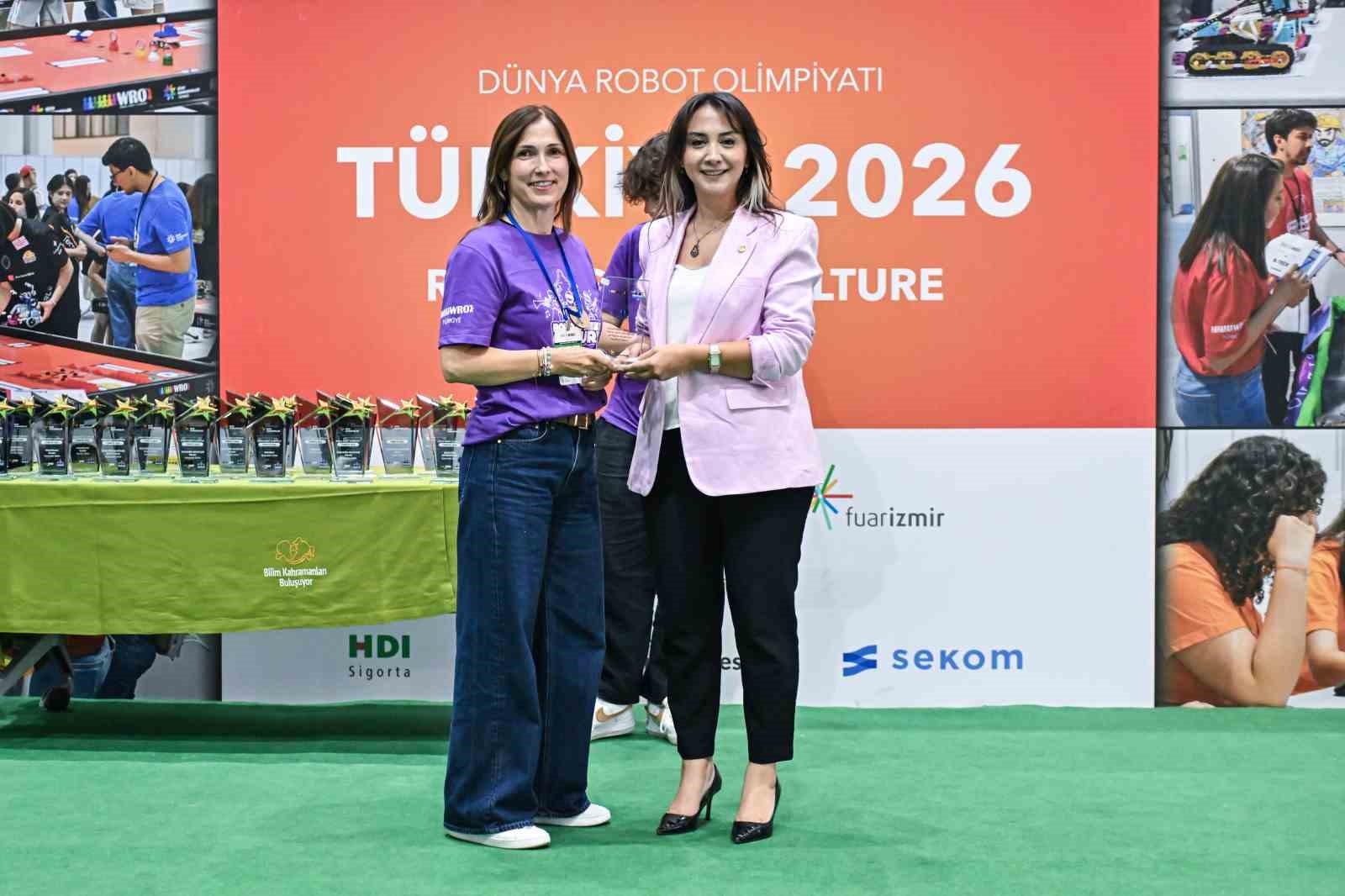 D&uuml;nya Robot Olimpiyatı T&uuml;rkiye Finali&rsquo;nde teknoloji buluştu