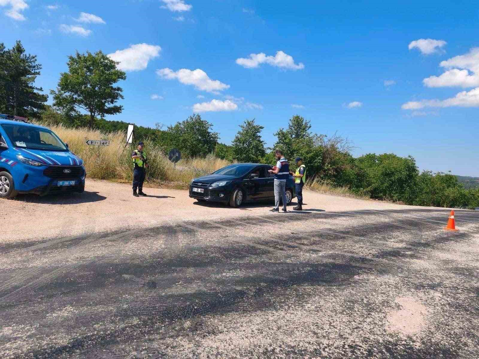 Bilecik’te 24 araç sürücüsüne 39 bin 839 TL ceza