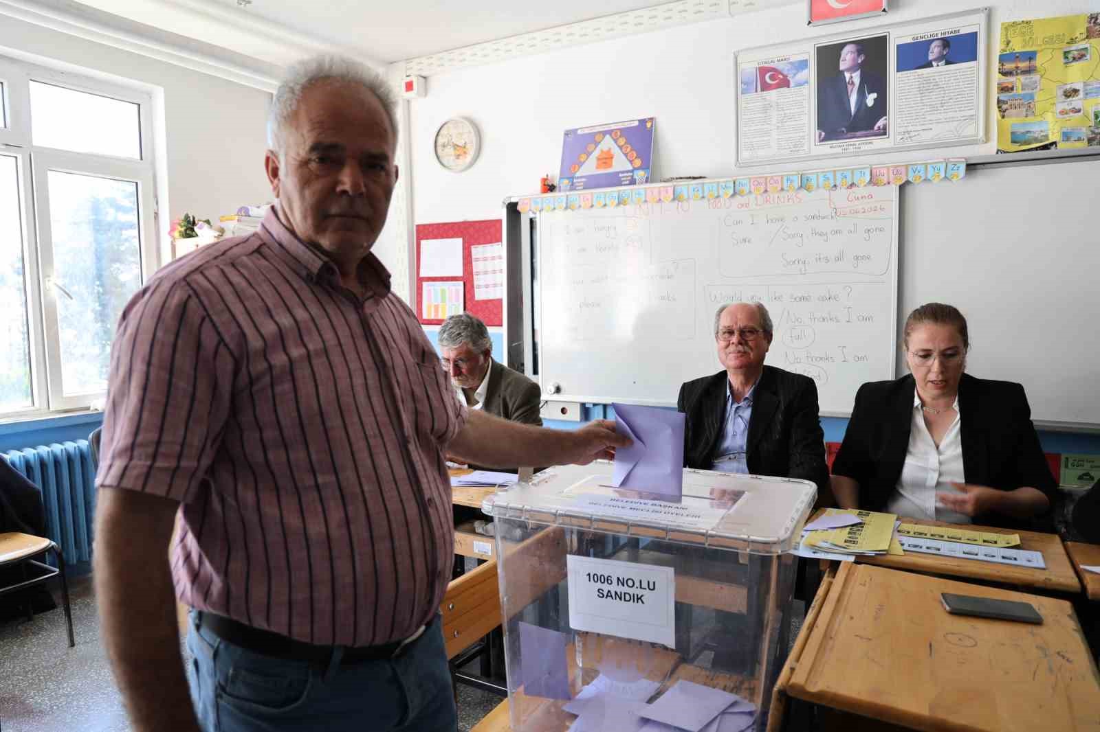 Mustafapaşa&rsquo;da 2 bin se&ccedil;men sandık başında
