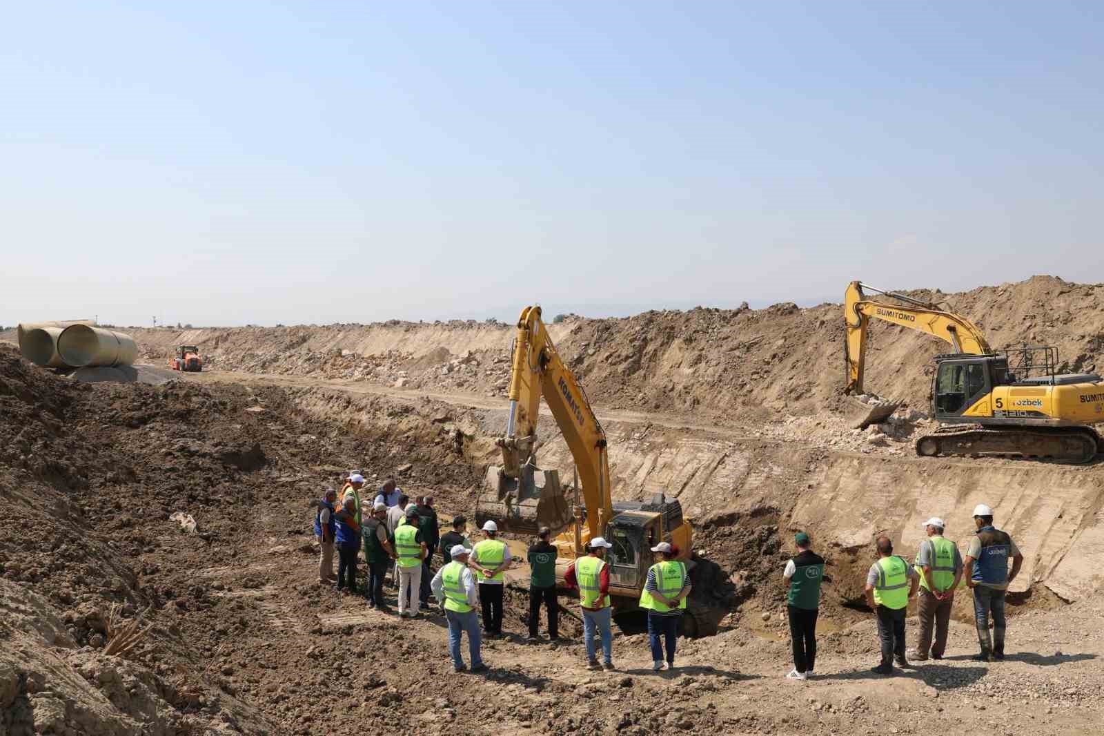 Ko&ccedil;arlı&rsquo;da tarım arazileri taşkından korunacak