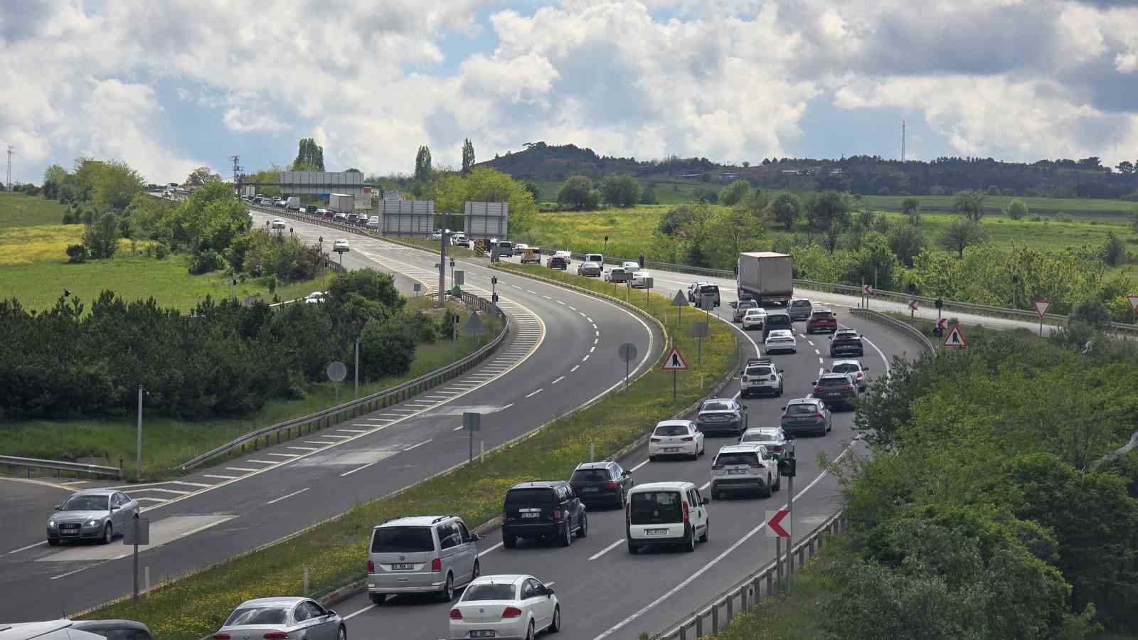 Karab&uuml;k&rsquo;te trafiğe kayıtlı ara&ccedil; sayısı 87 bini aştı