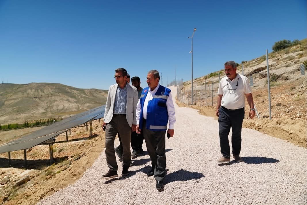 Darende Belediyesi&rsquo;nin GES projesi devreye alındı