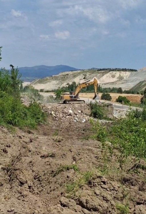 Hisarcık-Gediz kara yolunda &ccedil;alışmalar yeniden başladı