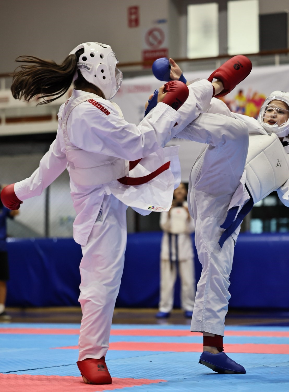 ANALİG&rsquo;de karate heyecanı Manisa&rsquo;da başladı