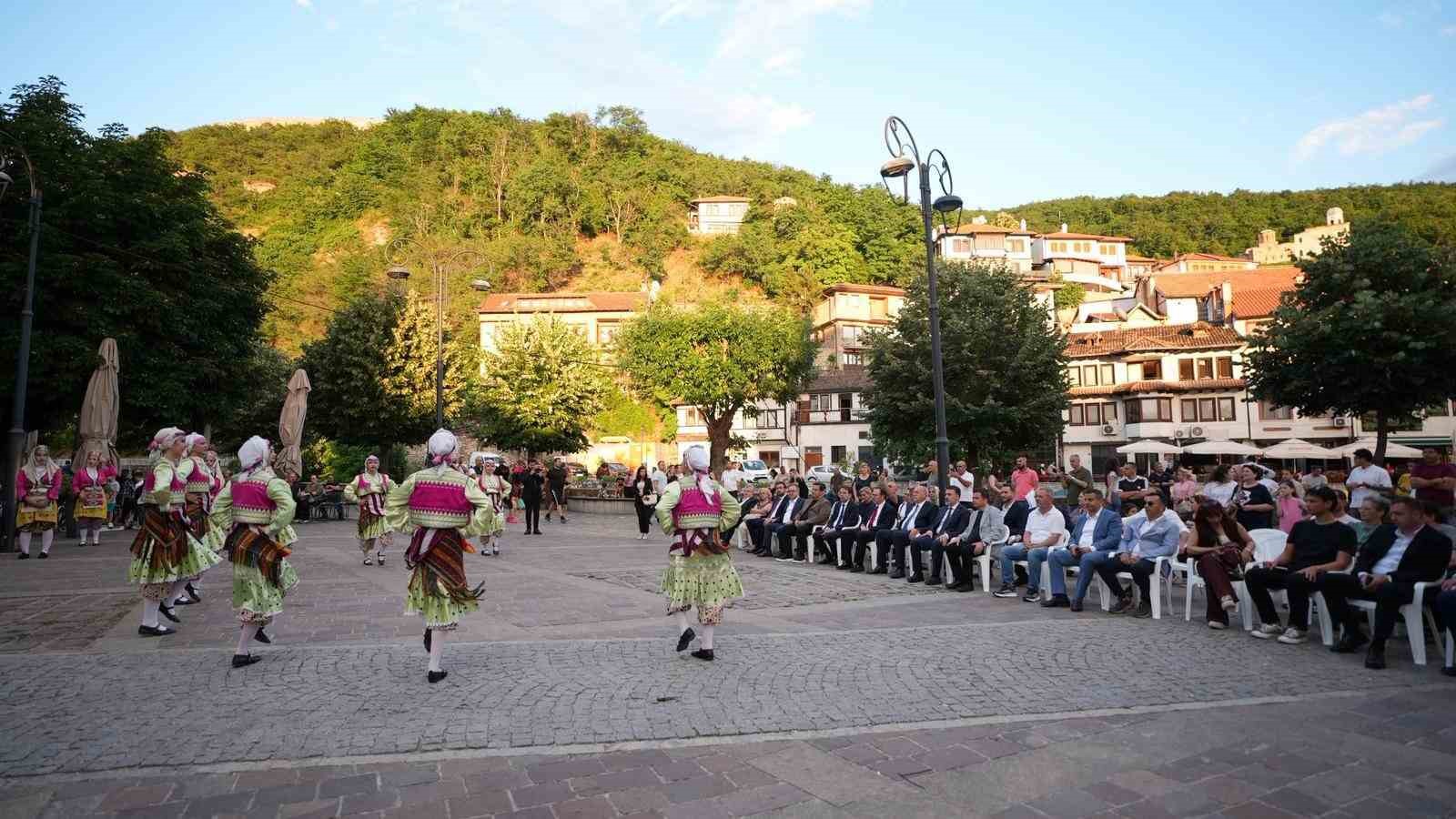 Sultan 1. Murad H&uuml;davendig&acirc;r Han Kosova&rsquo;da dualarla anıldı