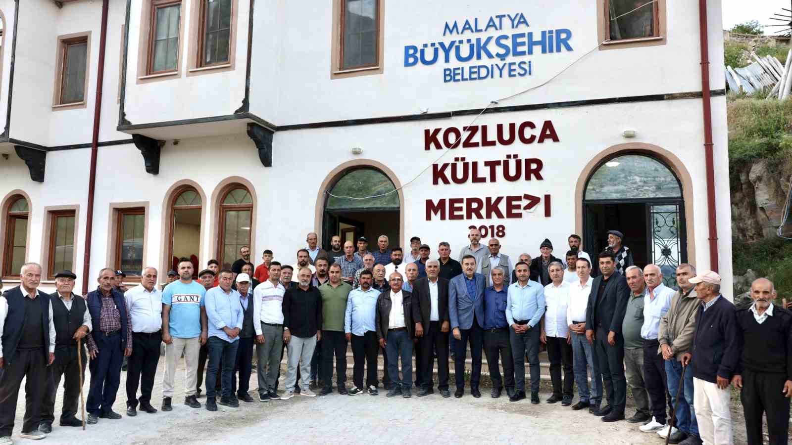 T&uuml;fenkci: "Vatandaşlarımızla her fırsatta bir araya geliyoruz"