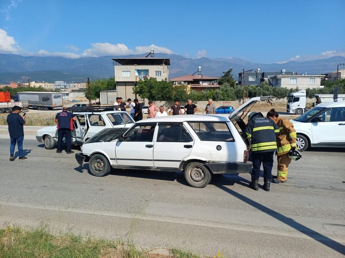 Hassa&rsquo;da trafik kazası: 1 yaralı
