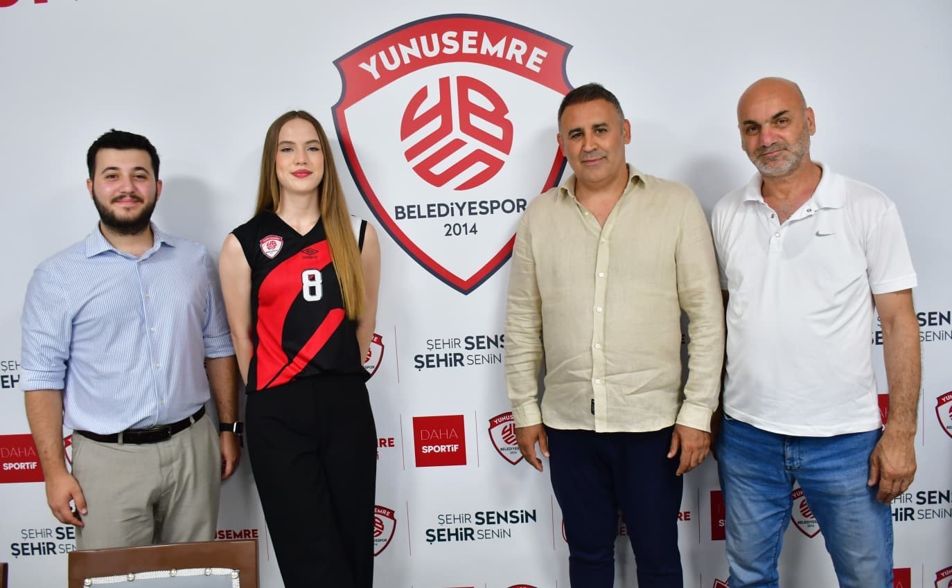 Yunusemre’de smaçör Rengin Nuhoğlu yuvada kaldı
