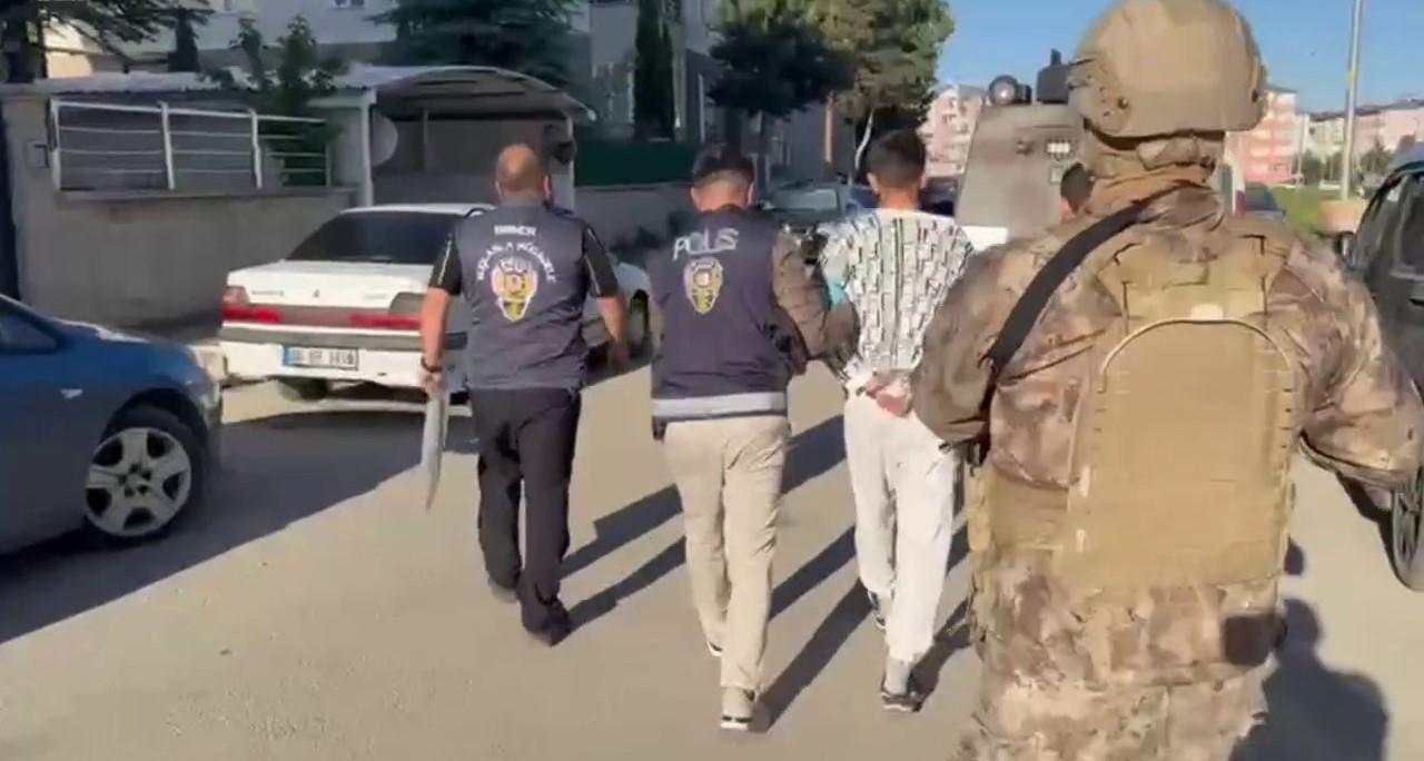 Erzurum merkezli 4 ilde yasa dışı bahis ve siber su&ccedil;lara y&ouml;nelik operasyon: 14 tutuklama