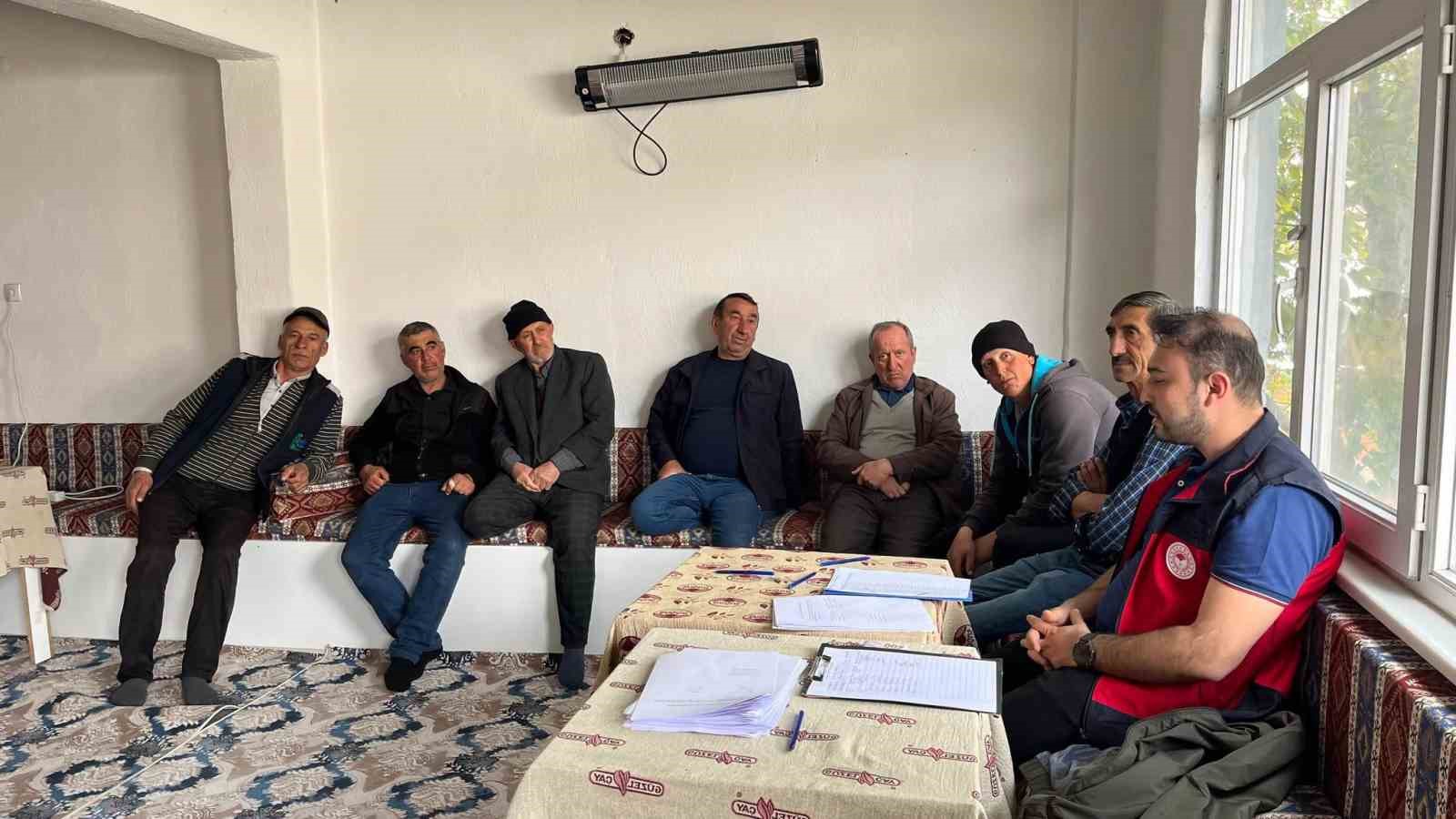 Aslanapa&rsquo;da &uuml;reticilere B-Re&ccedil;ete eğitimi