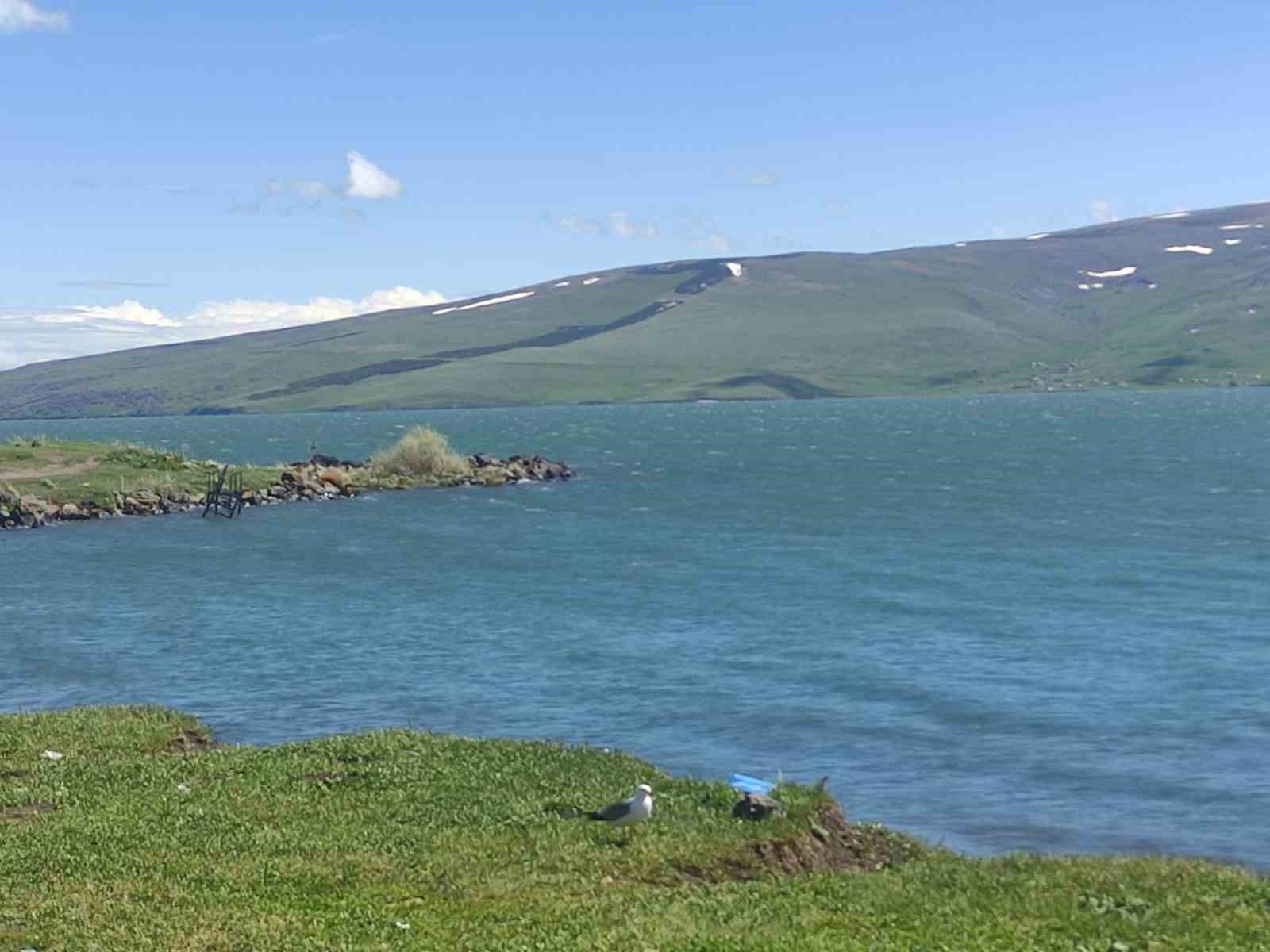 &Ccedil;ıldır G&ouml;l&uuml;&rsquo;n&uuml;n su seviyesi y&uuml;kseldi