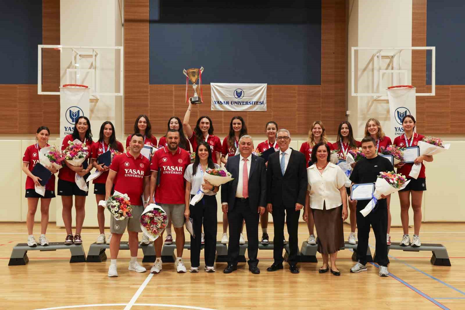 Yaşar&rsquo;ın Sultanları T&uuml;rkiye şampiyonu