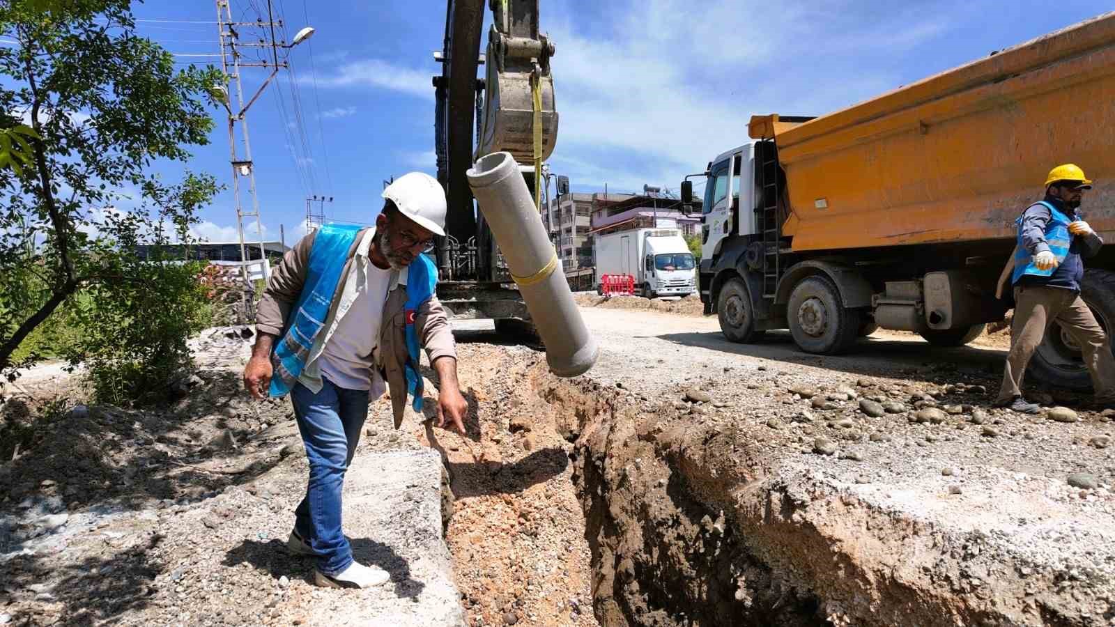 Samandağ&rsquo;da 23 milyon euro&rsquo;luk dev altyapı yatırımında y&uuml;zde 40 seviyesine ulaşıldı