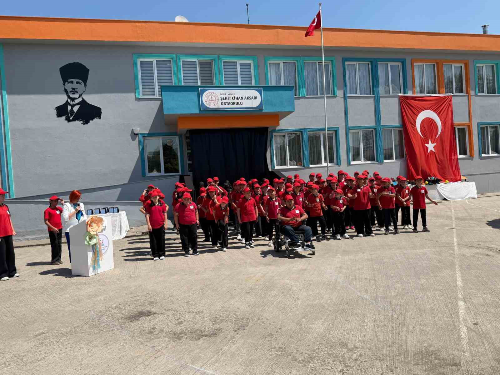 Hepimiz Bir&rsquo;iz programı b&uuml;y&uuml;k beğeni topladı